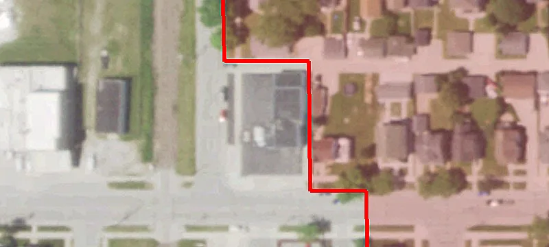 1718 Saemann Ave