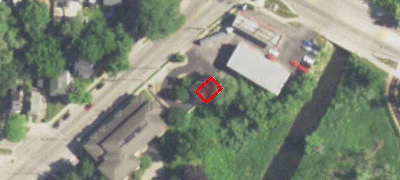 21 Fair Oaks Ave