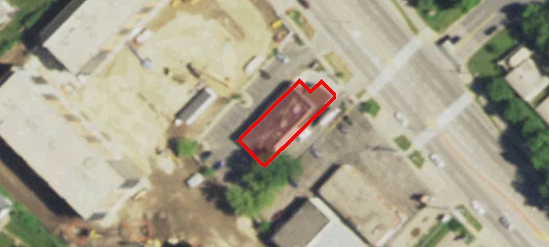 5227 University Ave