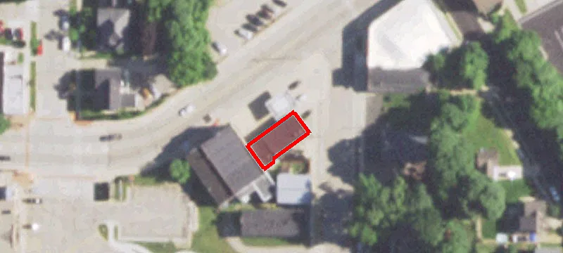 435 Main St