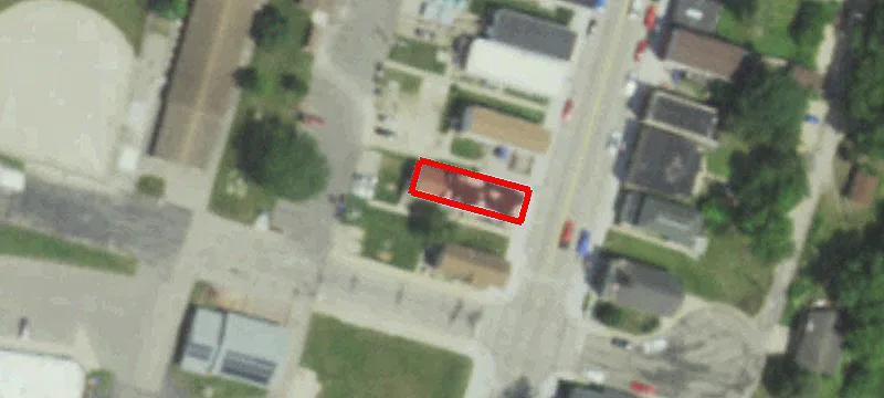 9 Main St