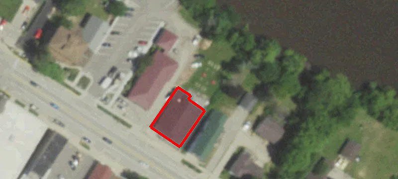 137 Main St