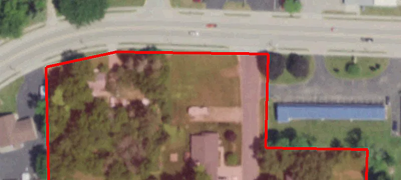 824 Main St