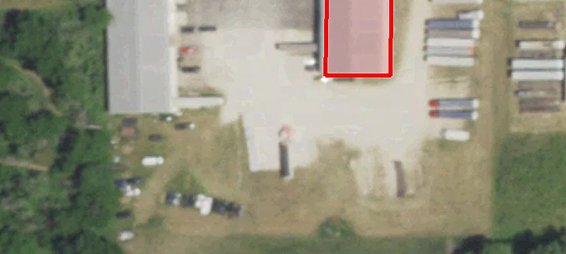 847 Commercial Ave