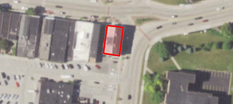 301 Main Ave