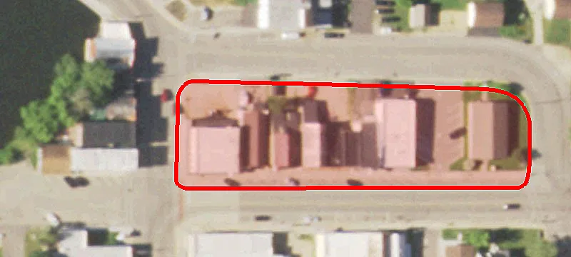 110 2nd St