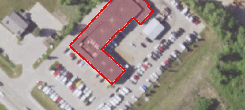 704 Bluemound Rd