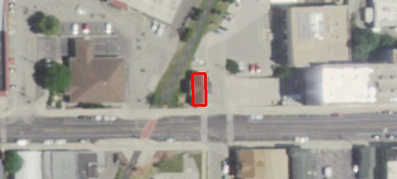 102 Sherman W Ave