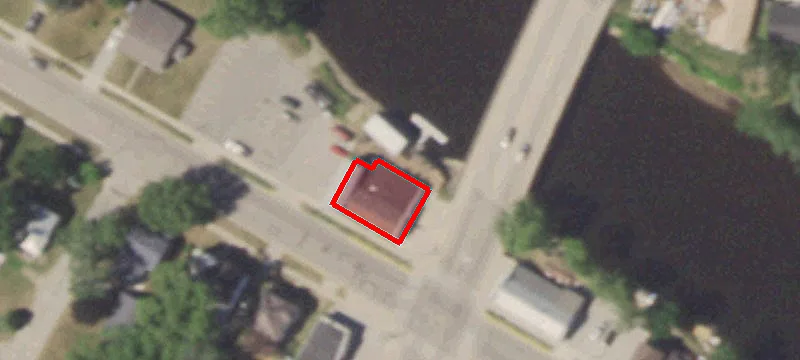 106 Smith Ave