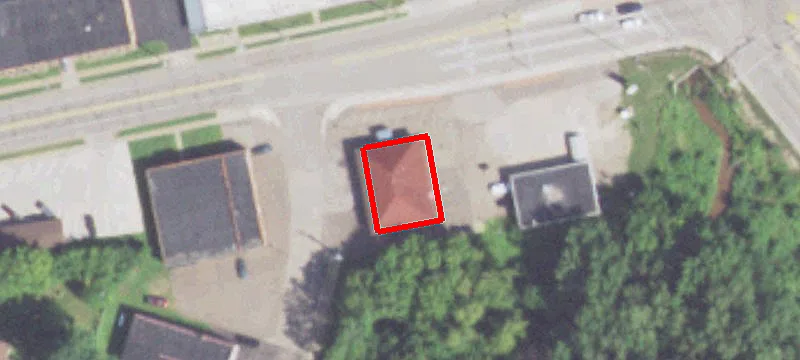 1317 Menomonie St