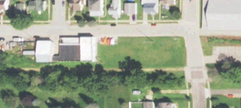 1409 James St