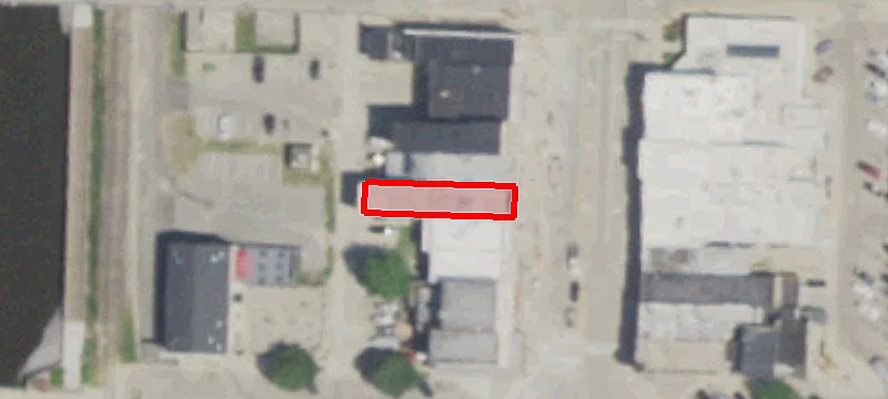 121 Main St
