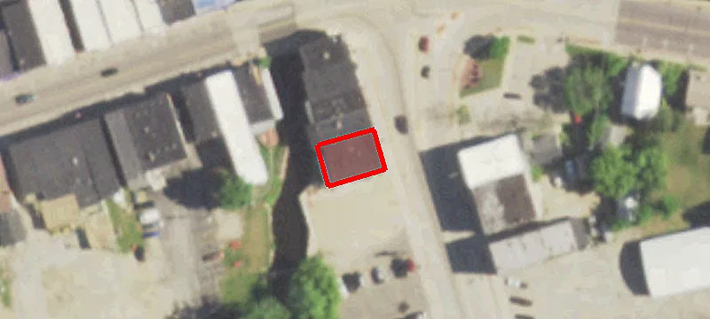 15 Main St