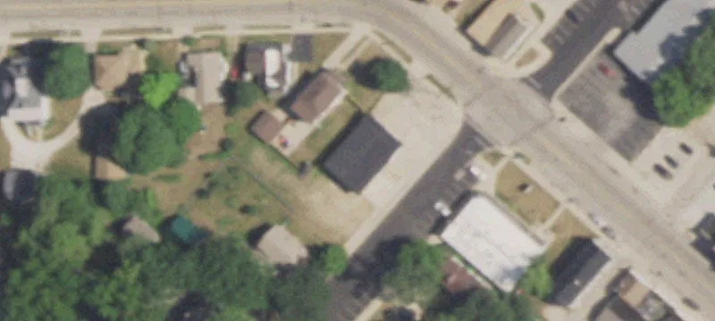 203 2nd St