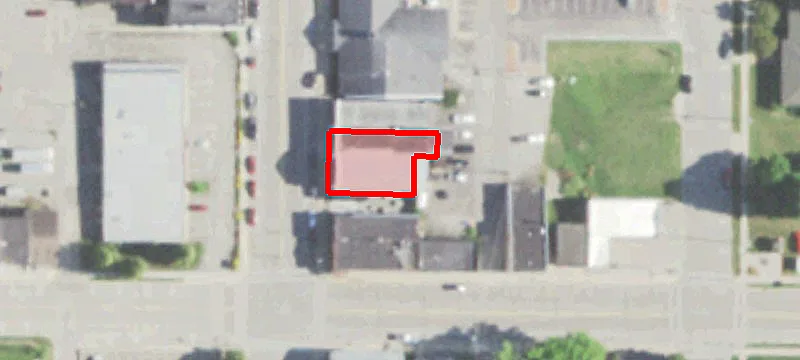 126 Main St