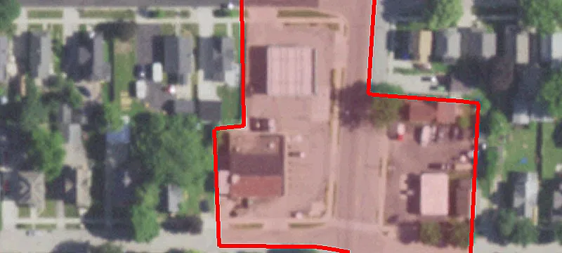 506 Main St