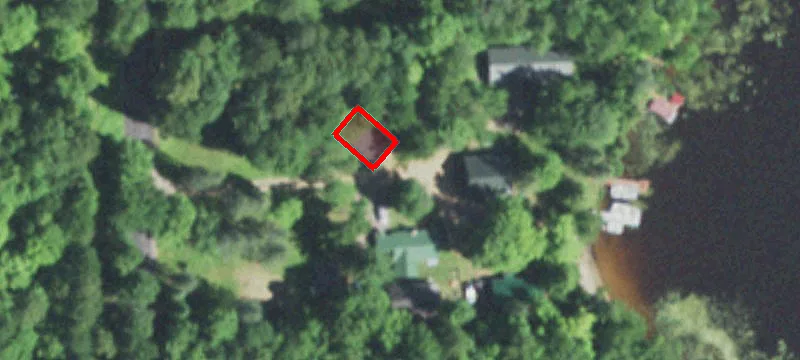 8652 Amber Lk Rd, Unit 4