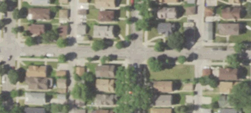 6100 Grn Bay Ave