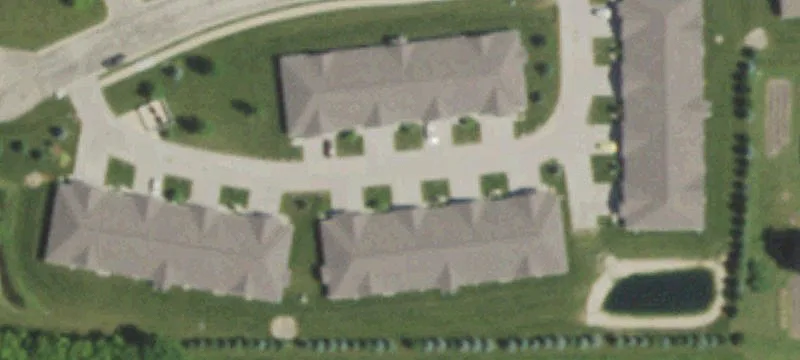 1-8 Evergreen Dr