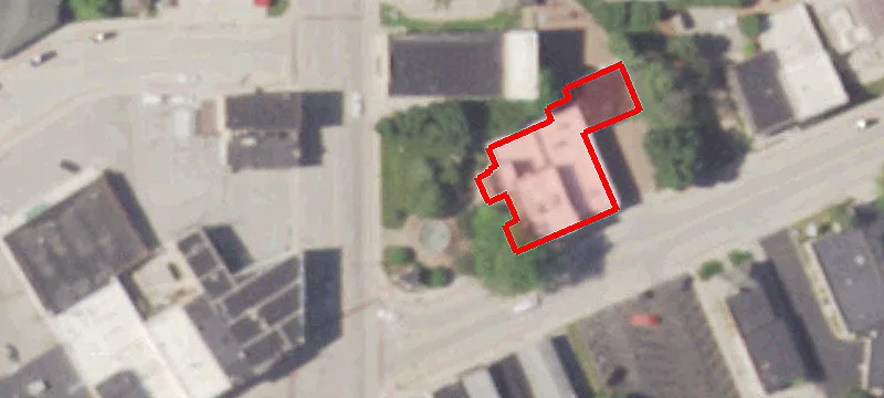 14 Main St