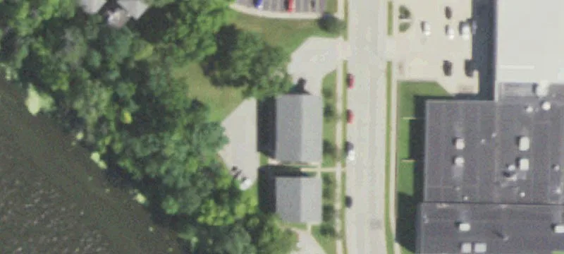 3020 Ee S Ave