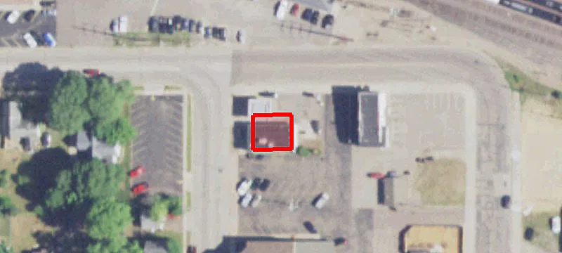 1427 Spooner Ave