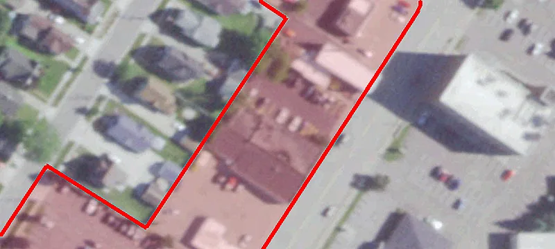 322 Commercial St