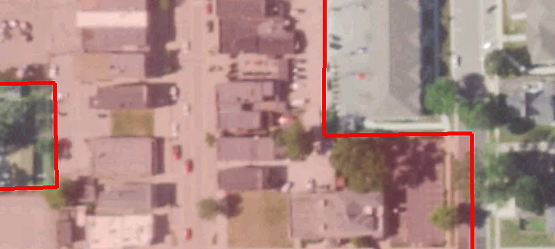 1027 Main St