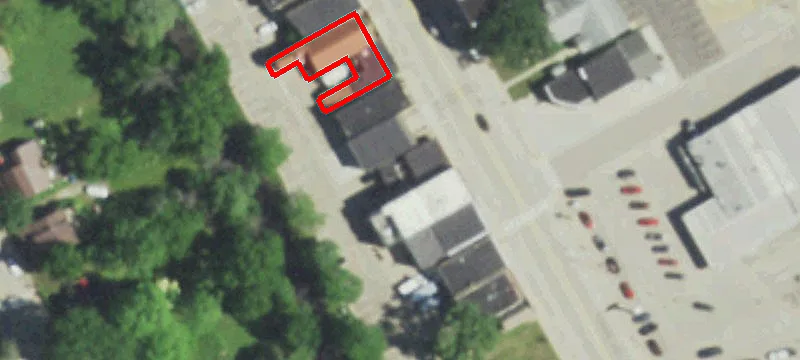 160 Main St