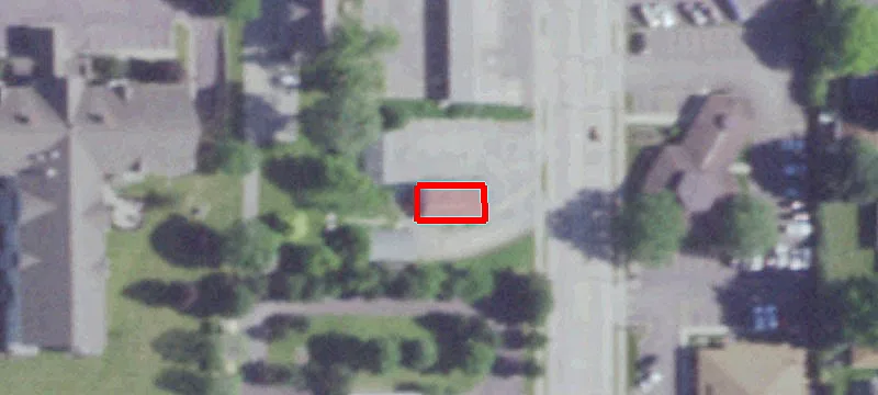 1345 Commercial St