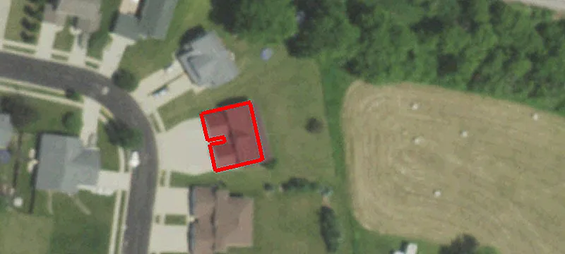 112 Lakewood Ter