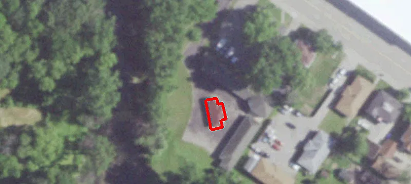 640 Main St
