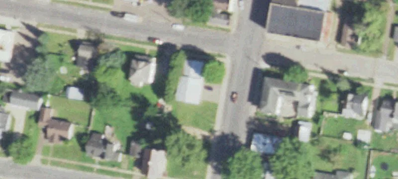 106 Brown St