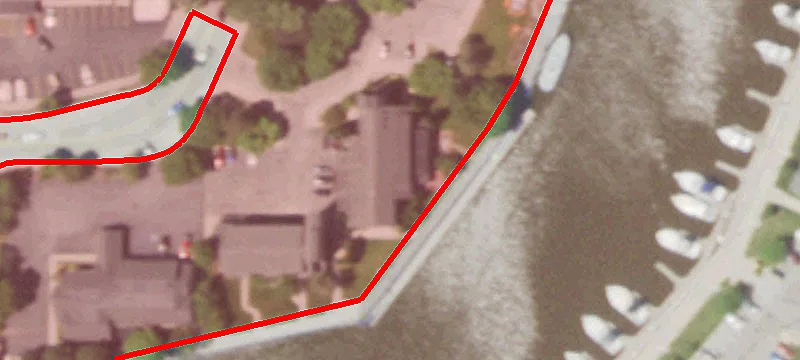 837 Riverfront Dr