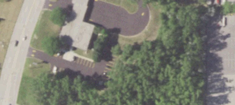 911 Packerland Dr