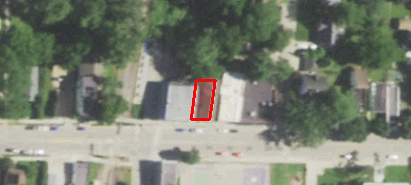 334 Lakeside St