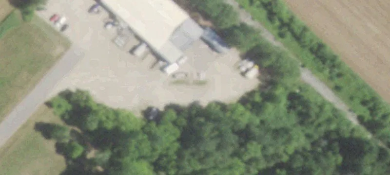 700 Industrial St