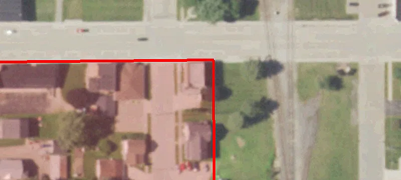439 Main St