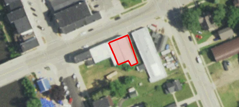 206 Main St
