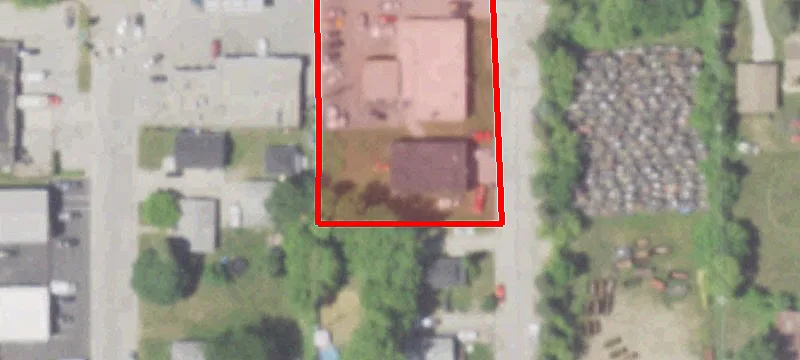 3020 Packard Ave