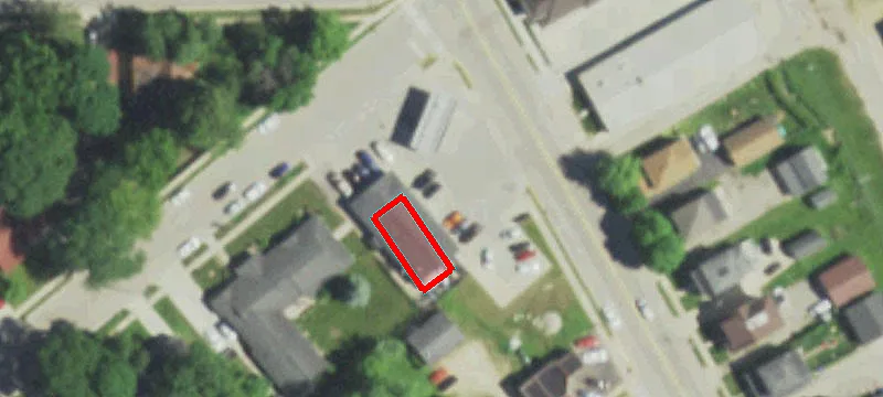 215 Main St