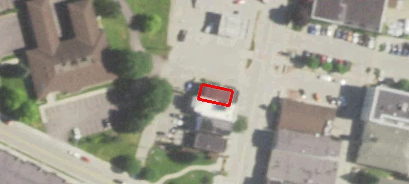 123 Main St