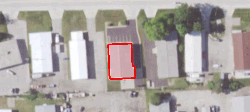 821 College Ave