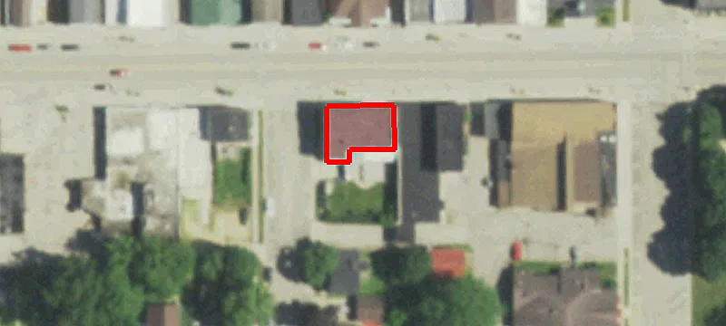 30 Main St