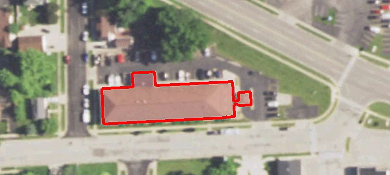 1124 Main St