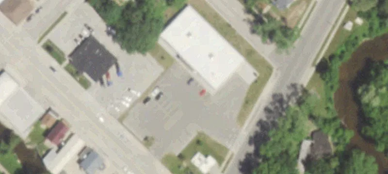 527 Main St