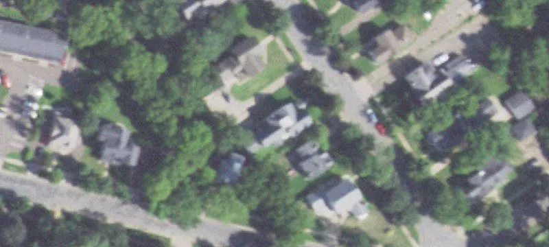 1238 Graham Ave