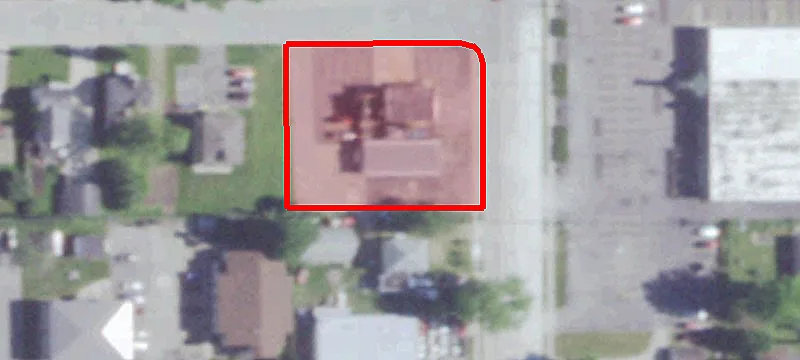 1131 Commercial St
