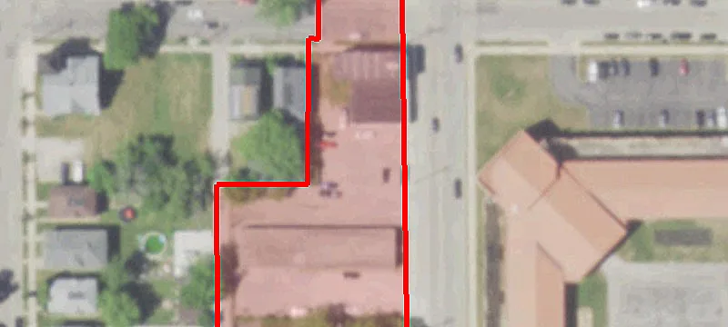 1326 Memorial Dr