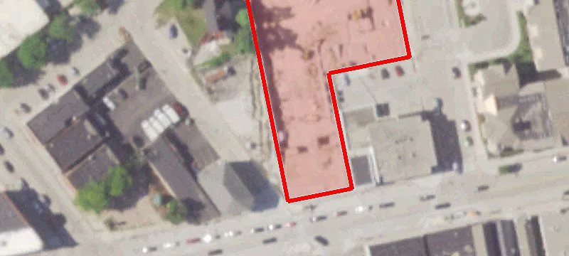 88th Main St